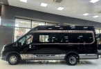 Dịch vụ Limousine 9 chỗ và 12 chỗ